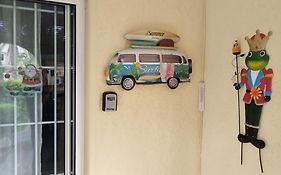 Opp Swimming Poll, Ground Floor, Flic En Flac